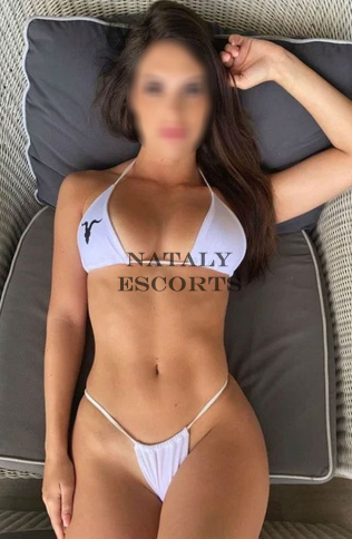 מחריש אוזניים יש לו פרצוף סקסי, צריכה מאהב